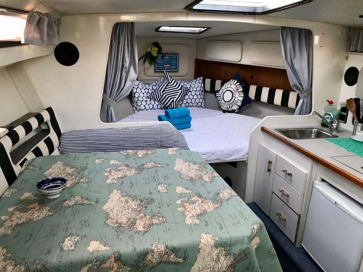 Yacht Experience Barcelona Hotel Sant Adrià de Besòs Eksteriør billede