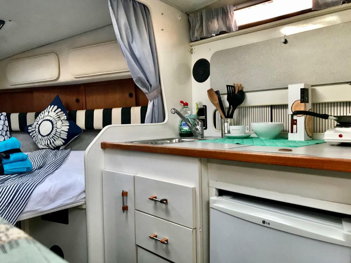 Yacht Experience Barcelona Hotel Sant Adrià de Besòs Eksteriør billede