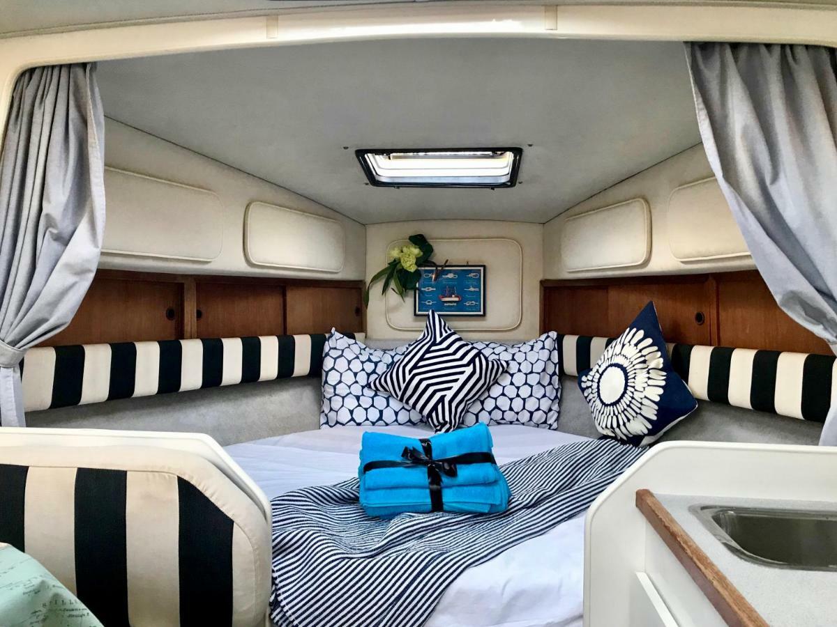 Yacht Experience Barcelona Hotel Sant Adrià de Besòs Eksteriør billede